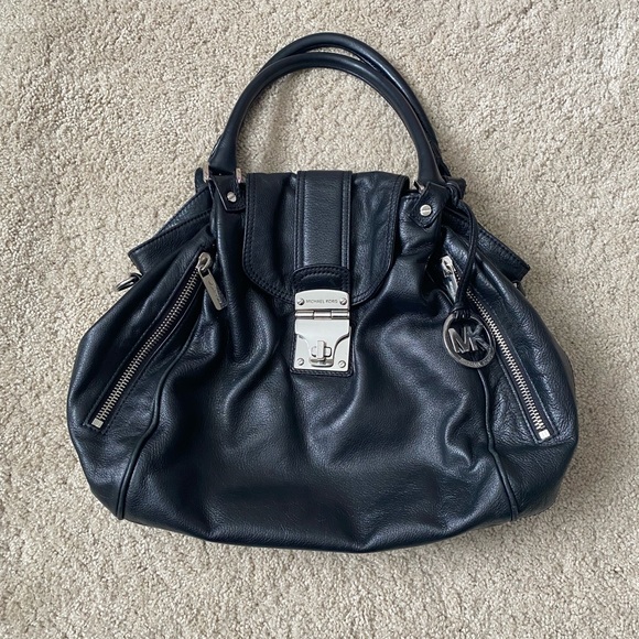 Michael Kors Hobo Bag with Wallet - Picture 2 of 10